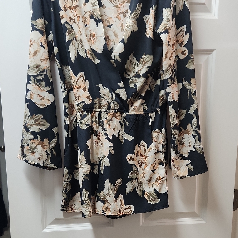 Lulu's Black Floral Long Sleeve Dress - Picture 2 of 3